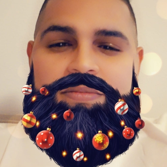 Meet your Posher, Josué pablos - Picture 1 of 1